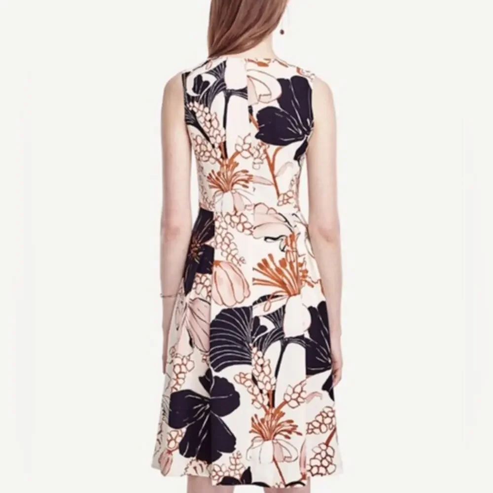 Ann Taylor Blossom Flare Floral Sheath Dress White Blue Pink Sleeveless Dress 6 - Picture 8 of 8